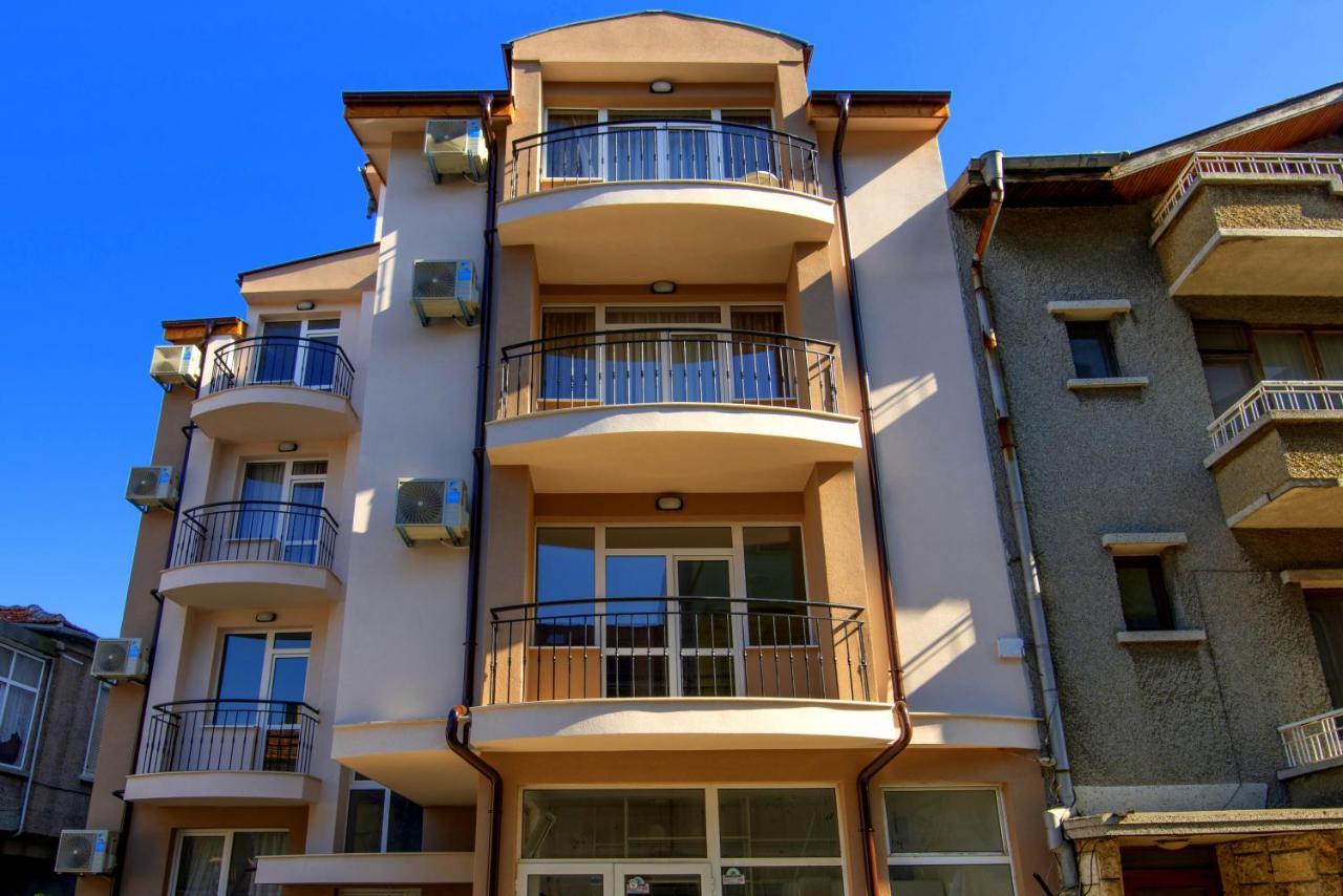 House With Garden Hotel Pomorie Luaran gambar