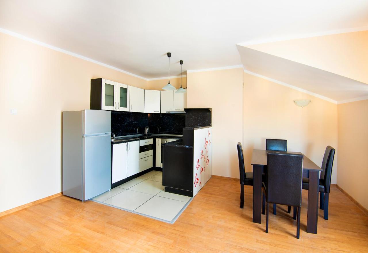 House With Garden Hotel Pomorie Luaran gambar