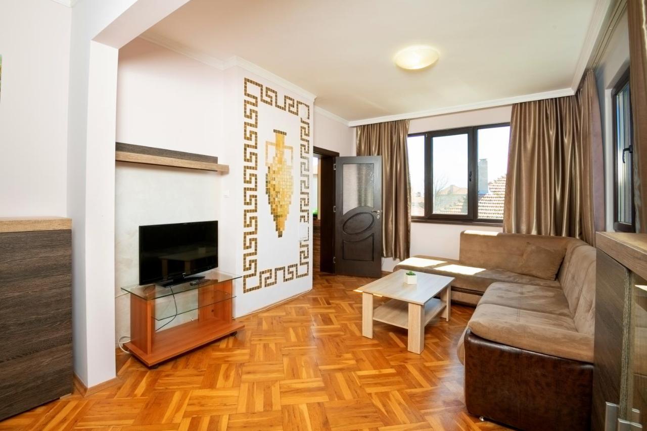 House With Garden Hotel Pomorie Luaran gambar