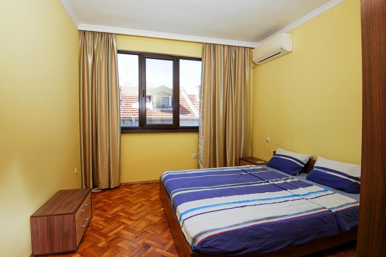 House With Garden Hotel Pomorie Luaran gambar